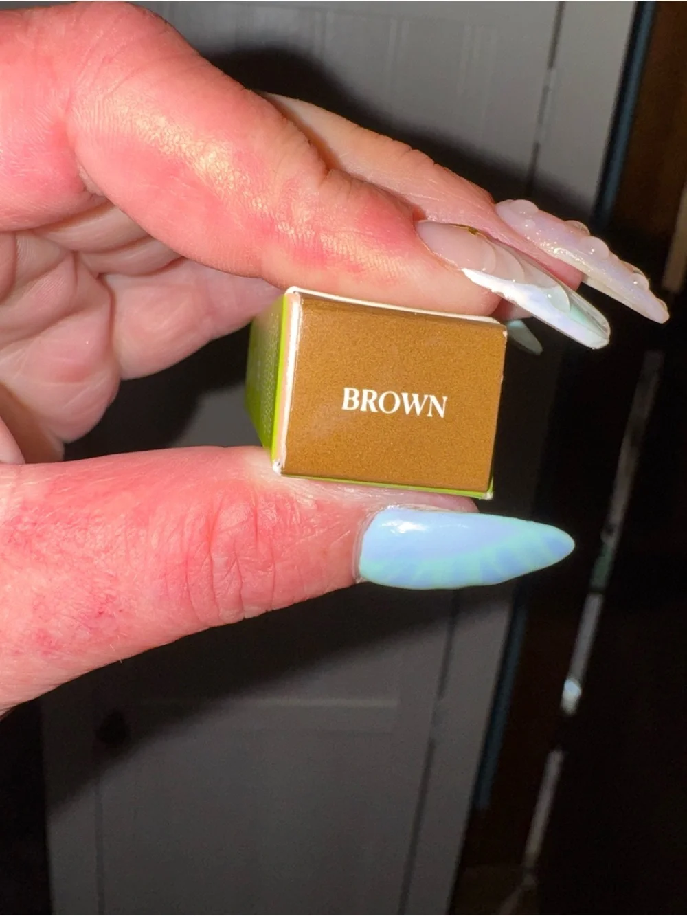 Expressionist brow gel